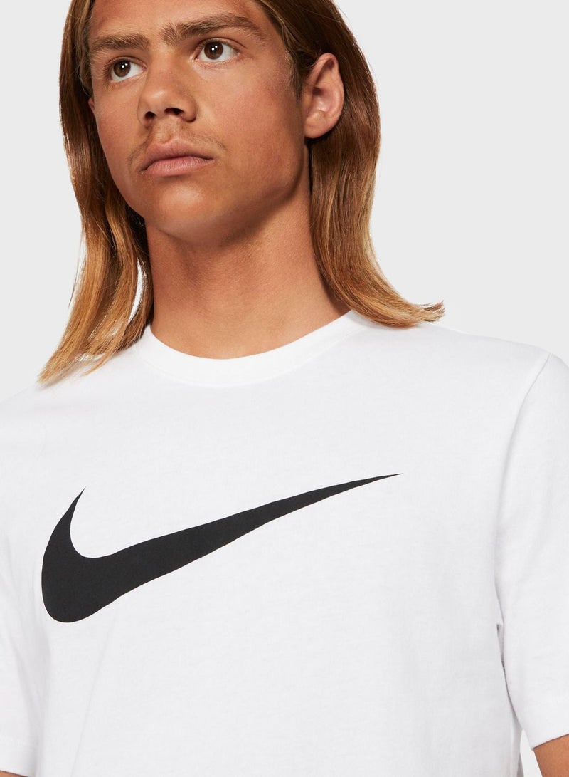 Nike Icon Swoosh T-Shirt - Image 3